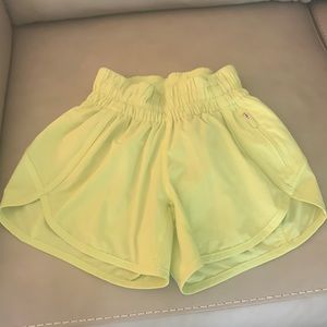 Lululemon Yellow/Green 4” Tracker Shorts, Size 0